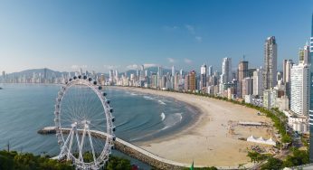 TÉCNOLOGIAS USADAS NA CONSTRUÇÃO DAS FAMOSAS TORRES DE BALNEÁRIO CAMBORIÚ.